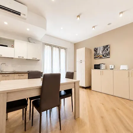 Sea View & Private Garage , 3 Bedrooms * جنوة