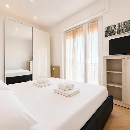 Sea View & Private Garage , 3 Bedrooms