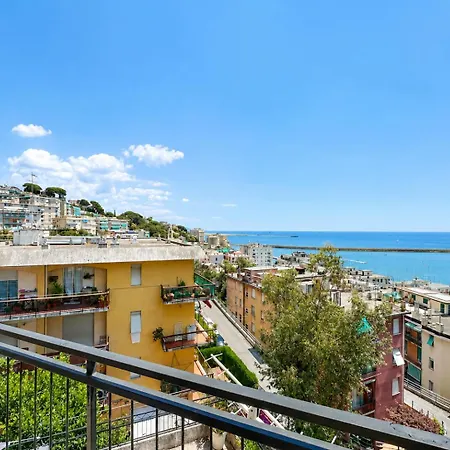 Sea View & Private Garage , 3 Bedrooms شقة جنوة