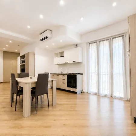 Sea View & Private Garage , 3 Bedrooms * Janov